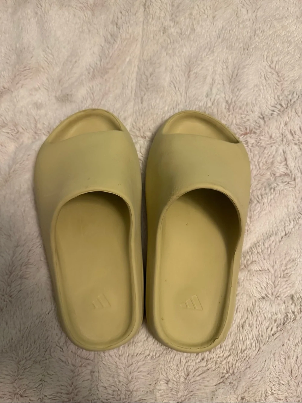 ADIDAS YEEZY SLIDES 'RESIN'